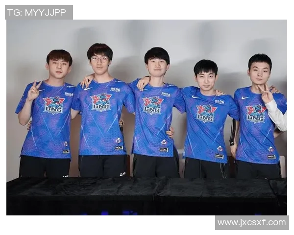 CSGO战术解析：深入探讨LNG战队的转换体系与战术运用