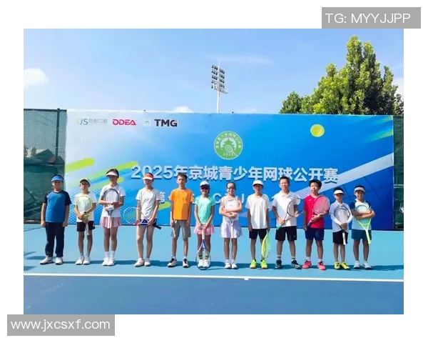 成都网球队在全国网球团队协作排名中创新高展现团队实力与拼搏精神