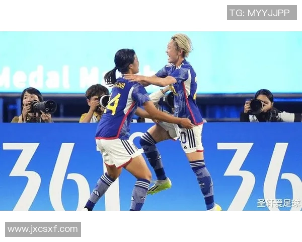 广州足球队与杭州足球队赛后分析实力对比与战术探讨