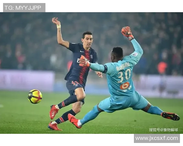 足球巨星与电影明星同台竞技精彩瞬间回顾与幕后故事分享 足球巨星与电影明星同台竞技精彩瞬间回顾与幕后故事分享